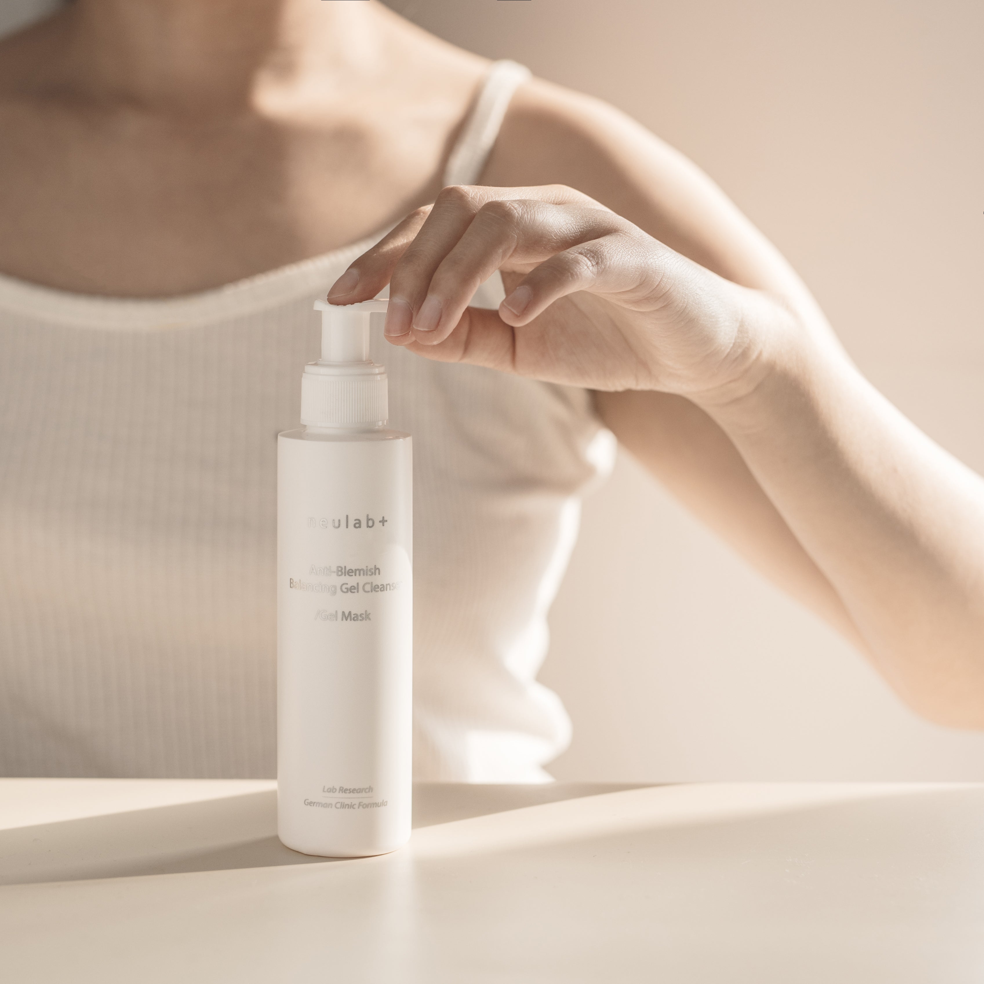 Anti-Blemish Balancing Gel Mask Cleanser 150ml