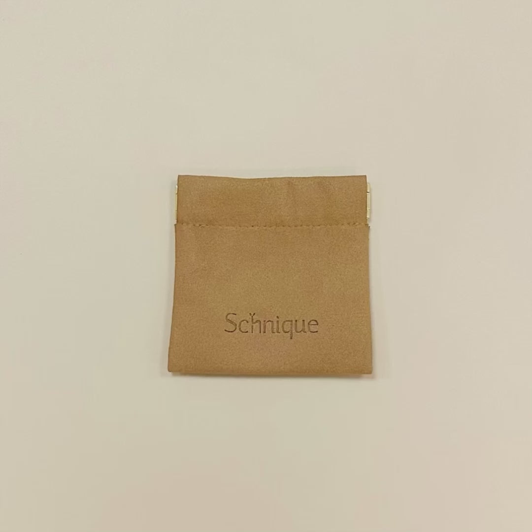 Schnique Get Along Set (360-degree coverage massage roller & multi-use pouch)